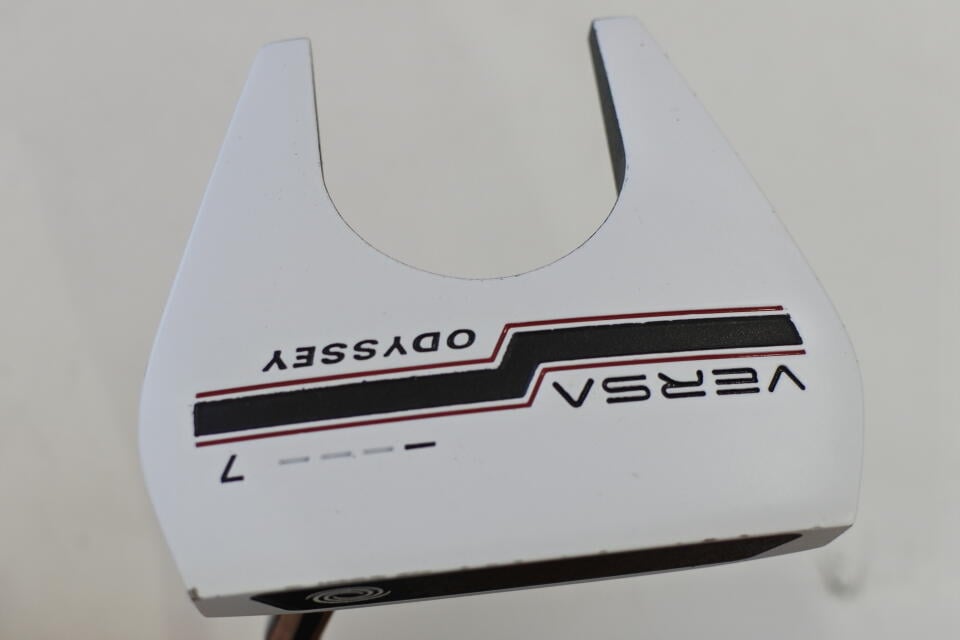 【中古】オデッセイ VERSA #7 WHITE(ホリゾンタル) パター 32.0インチ オリジナルスチール Cランク 右利き用 ODYSSEY ゴルフクラブ ゴルフドゥ ゴルフ用品 GOLF DO 中古ゴルフクラブ