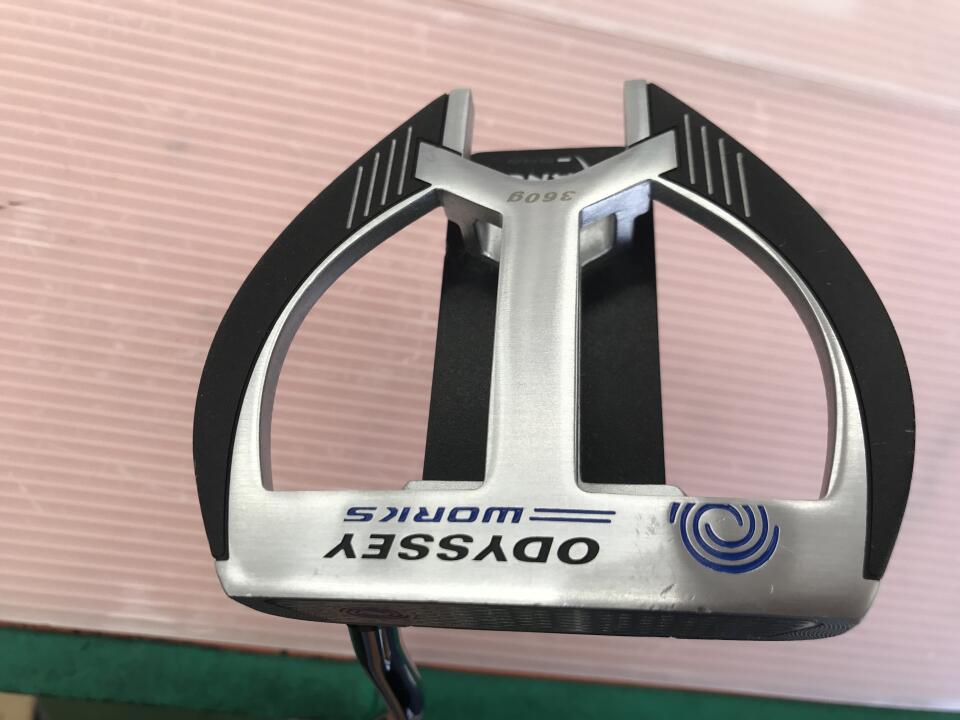 【中古】オデッセイ WORKS VERSA MARXMAN FANG パター 33.0インチ ヘッドカバーあり オリジナルスチール Cランク 右利き用 ODYSSEY ゴルフクラブ ゴルフドゥ ゴルフ用品 GOLF DO 中古ゴルフクラブ 11,218円