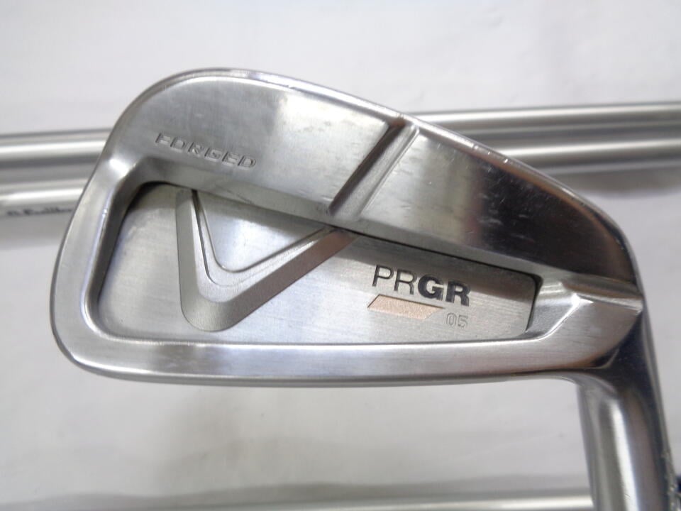 【中古】プロギア 05 IRON アイアンセット 25° Rフレックス 37.5インチ MCI 70 リシャフト品 Dランク 右利き用 PRGR ゴルフクラブ ゴルフドゥ ゴルフ用品 GOLF DO 中古ゴルフクラブ