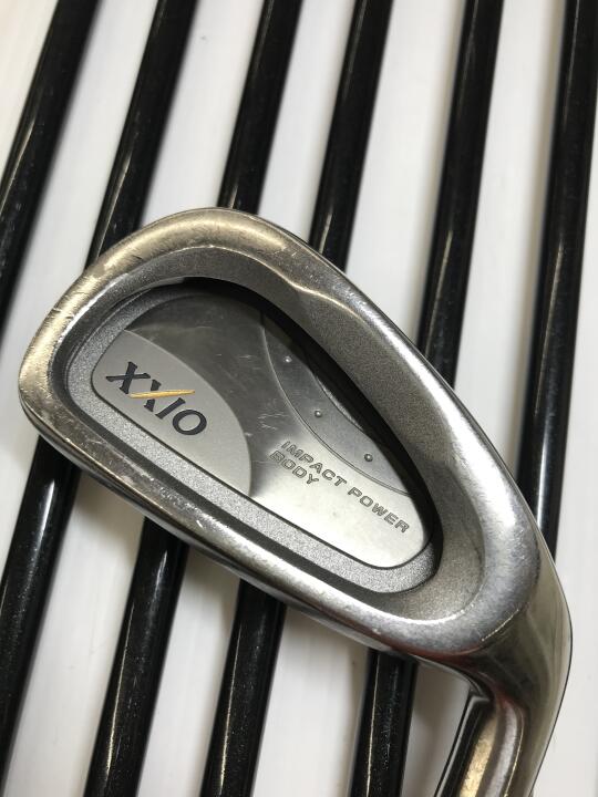 【中古】ダンロップ XXIO (2004) アイアンセット Rフレックス 38.0インチ XXIO MP300 Cランク 右利き用 DUNLOP ゴルフクラブ ゼクシオ ゴルフドゥ ゴルフ用品 GOLF DO 中古ゴルフクラブ|ゴルフ ドゥ 中古クラブ店