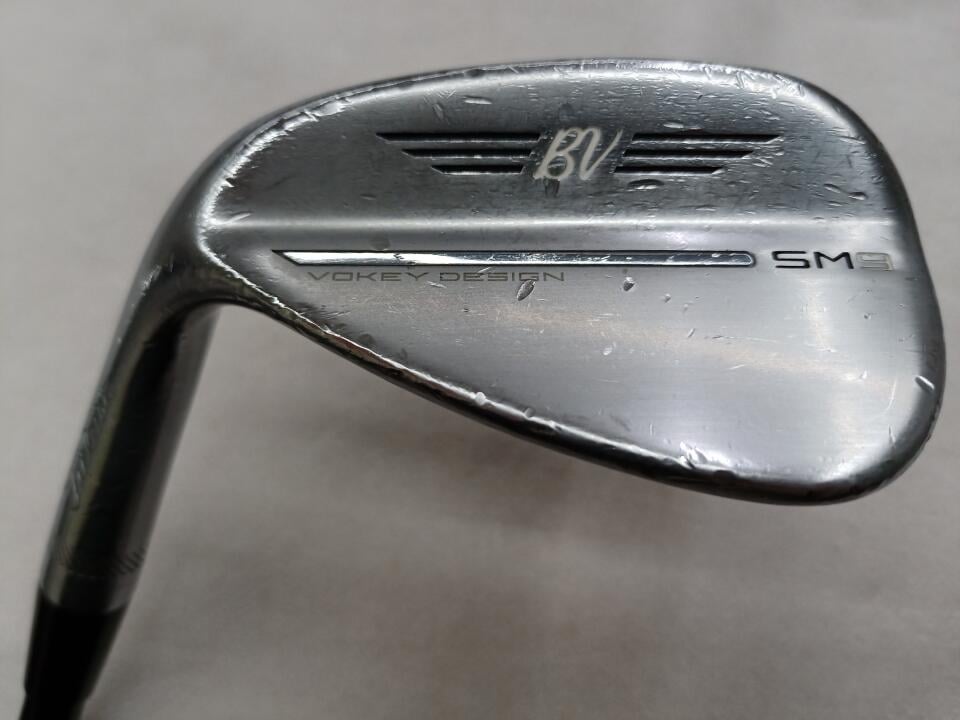 【中古】タイトリスト VOKEY SM9 ツアークローム ウェッジ 52&deg; Rフレックス 35.5インチ ﾃﾞｻﾞｲﾝﾁｭ-ﾆﾝｸﾞAIMIX70 リシャフト品 Dランク 左利き用 Titleist ゴルフクラブ ボーケイSM9 ゴルフ｜ゴルフ ドゥ 中古クラブ店