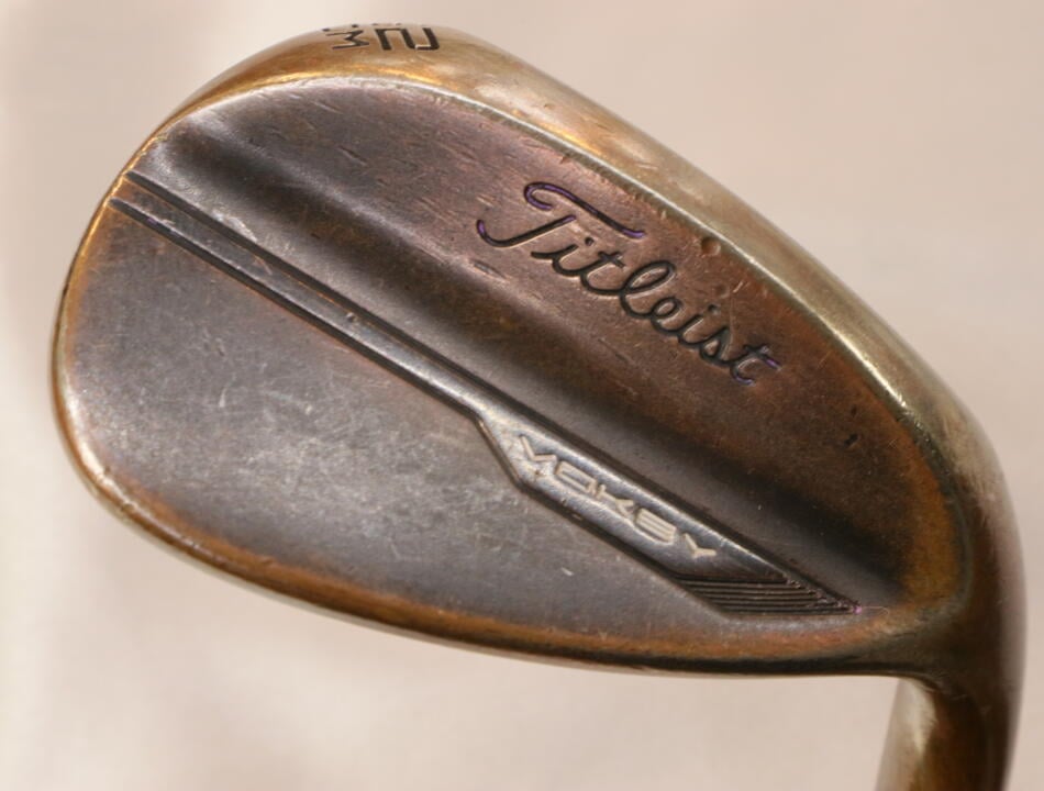 【中古】タイトリスト VOKEY FORGED 2021 ブラッシュドカッパー ウェッジ 52&deg; S200フレックス 35.5インチ ダイナミックゴールド Dランク 右利き用 Titleist ゴルフクラブ ボーケイフォージド ゴルフド｜ゴルフ ドゥ 中古クラブ店