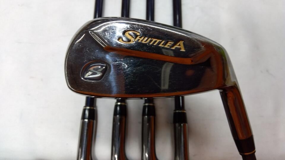 【中古】マジェスティゴルフ シャトルA(エース)タイプM アイアンセット Rフレックス 37.75インチ シャトルエースタイプM Cランク 右利き用 MAJESTY ゴルフクラブ ゴルフドゥ ゴルフ用品 GOLF DO 中