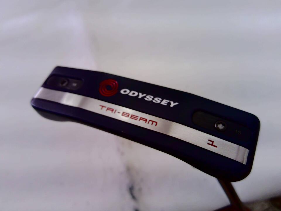 【中古】オデッセイ TRI-BEAM #1 パター 34.0インチ ヘッドカバーあり STROKE LAB 70C RED Cランク 右利き用 ODYSSEY ゴルフクラブ ゴルフドゥ ゴルフ用品 GOLF DO 中古ゴルフクラブ｜ゴルフ ドゥ 中古クラブ店 16,103円
