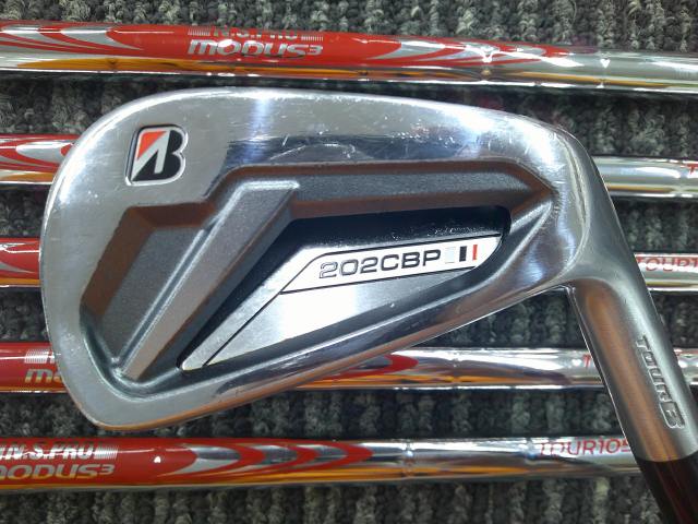 【中古】 ブリヂストン \u003cBR\u003eTOUR B 202CBP/N.S.PRO MODUS3 TOUR 105/S/23.5[3106]■博多店