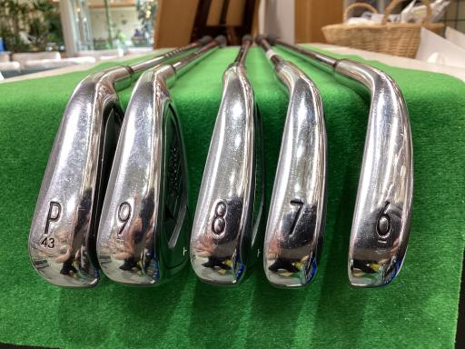 【中古】 タイトリスト Titleist T200 5S アイアン仕掛ける IR NS PRO MODUS3 TOUR105 (フレックスS) メンズ 成人男性用 右利き 右用 D序列付ける ゴルフ野球クラブ