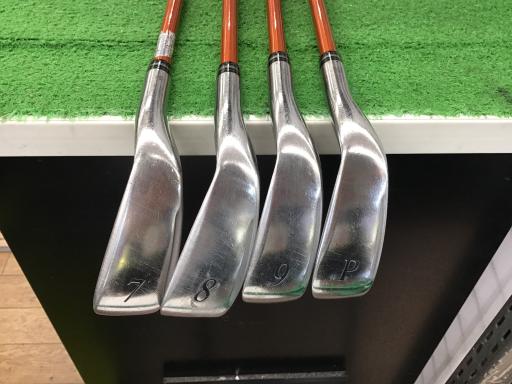 【中古】 ダンロップ XXIO CROSS 4S アイアンセット IR リシャフト (フレックスその他) メンズ 男性用 右利き 右用 Cランク ゴルフクラブ 18,532円