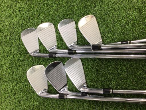 【中古】 テーラーメイド Taylor Made 300 FORGED 8S USA アイアンセット IR RIFLE (フレックスSX) メンズ 男性用 右利き 右用 Dランク ゴルフクラブ