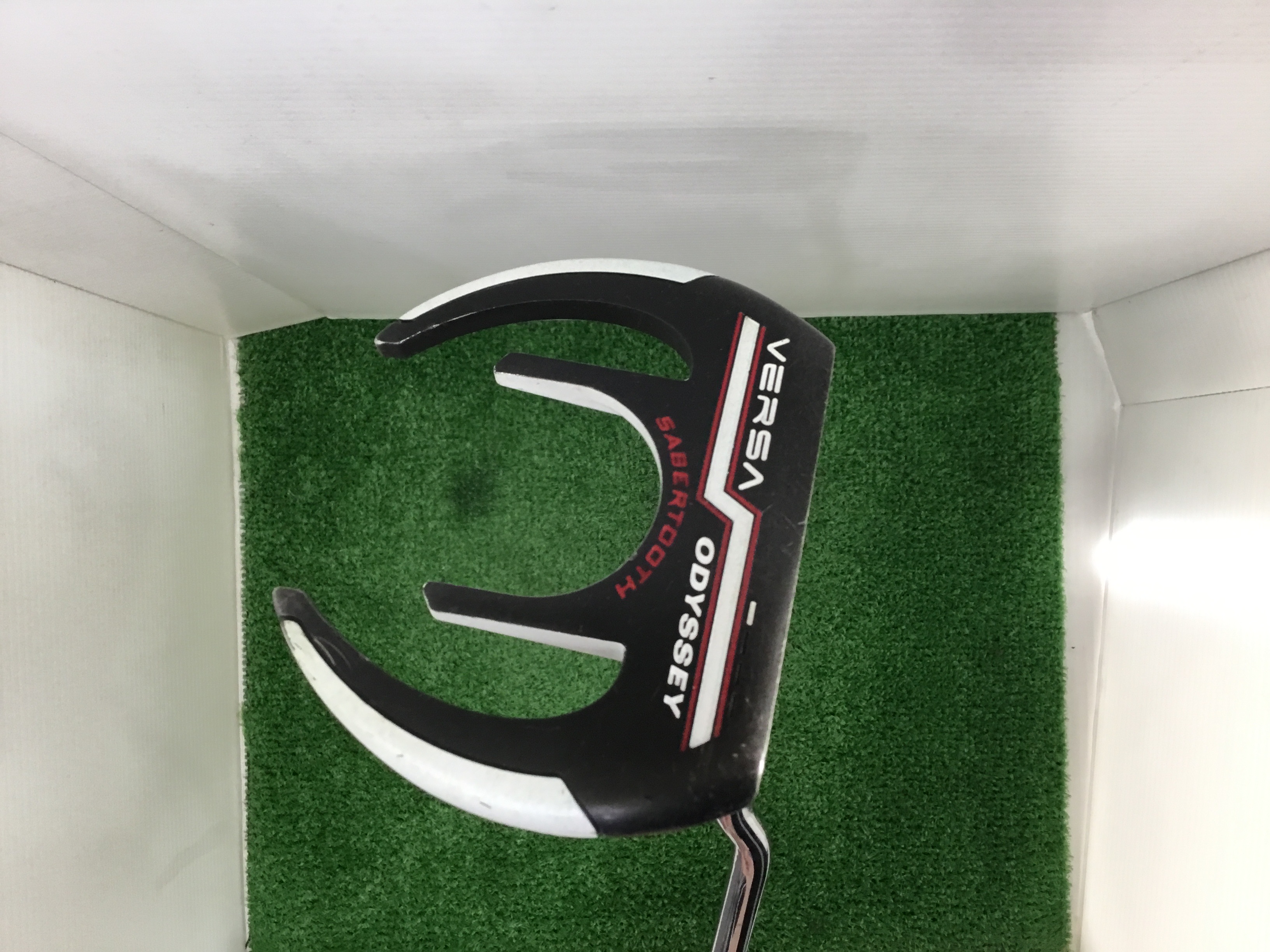 【中古】 オデッセイ VERSA SABERTOOTH ブラック 33インチ パター PT スチール (フレックスその他) メンズ 男性用 右利き 右用 Cランク ゴルフクラブ