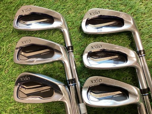 【中古】 ダンロップ XXIO FORGED(2017) 6S アイアン仕かける IR NS PRO 930GH D.S.T (フレックスS) メンズ 成人男性用 右利き 右用 C序列付ける ゴルフ野球クラブ アイアン-ゴルフ-スポーツ・アウトドア