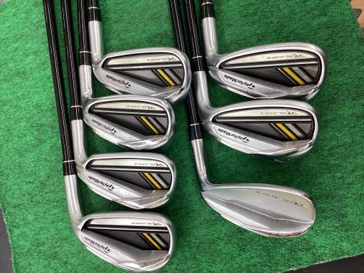 【中古】 テーラーメイド ROCKET BLADEZ 8S アイアンセット IR TM7-113 (フレックスR) メンズ 男性用 右利き 右用 Cランク ゴルフクラブ