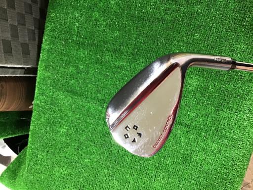 【中古】 ダイワ(グローブライド) ONOFF FORGED(2020) KURO 48°/04° ウェッジ WG リシャフト (フレックス余分の物) メンズ 成人男性用 右利き 右用 C序列付ける ゴルフ野球クラブ