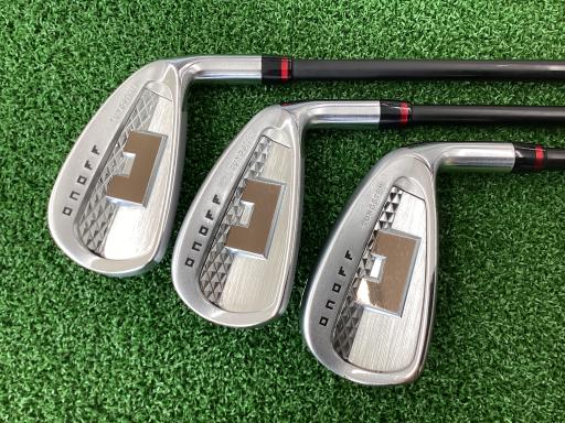 【中古】 ダイワ(グローブライド) ONOFF(2024) AKA 7S アイアンセット IR SMOOTH KICK MP-524I (フレックスSR) メンズ 男性用 右利き 右用 Cランク ゴルフクラブ｜ゴルフパートナー 中古クラブ店