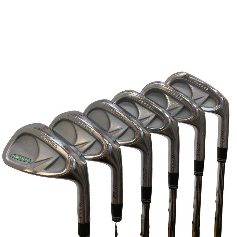 【中古】 ヨネックス CYBER STAR FORGED CB 刷り直す 8S アイアン仕掛ける IR Dynamic Gold (フレックスS) メンズ 成人男性用 右利き 右用 D価値づける ゴルフ野球クラブ