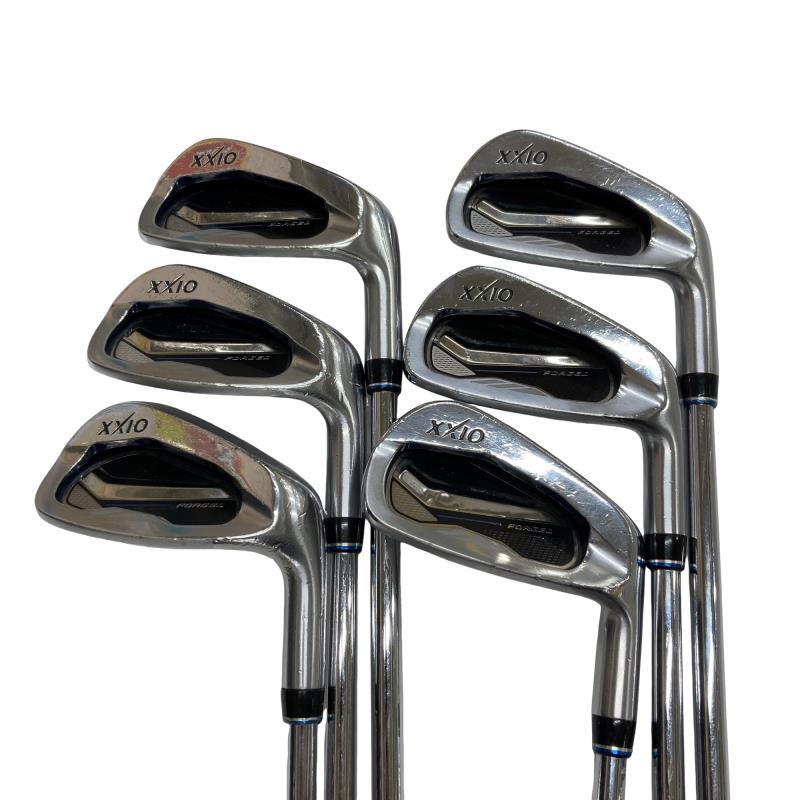 【中古】 ダンロップ XXIO FORGED(2017) 6S アイアン仕掛ける IR NS PRO 930GH D.S.T (フレックスS) メンズ 成人男性用 右利き 右用 C序列付ける ゴルフ野球クラブ