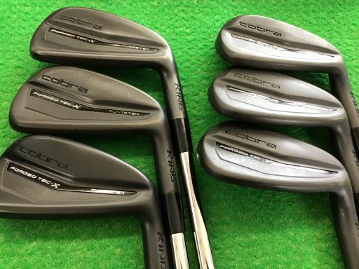 【中古】 コブラ KING FORGED TECx(2023) BLACK 6S アイアン仕掛ける IR 完全無欠特注立て坑 (フレックスR) メンズ 成人男性用 右利き 右用 C価値づける ゴルフ野球クラブ