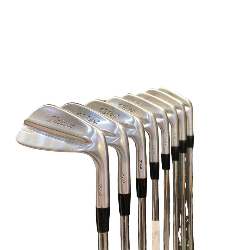 【中古】 タイトリスト Titleist MB 714 8S アイアン書き割り IR Dynamic Gold (フレックスS) メンズ 成人男性用 右利き 右用 C序列付ける ゴルフ野球クラブ