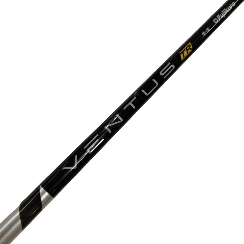 【中古】 キャロウェイスリーブ付き添い人(QUANTUM系) フジクラ１番ウッド用 矢がら VENTUS TR BLACK 5 (フレックスS)A位置づける ゴルフ野球クラブ