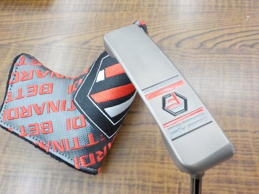 【中古】 ベティナルディ BETTINARDI 各種ハンドメイド パター PT スチール/カーボン (フレックスその他) ユニセックス 共用 両利き 両面 Bランク ゴルフクラブ｜ゴルフパートナー 中古クラブ店