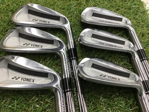 【中古】 ヨネックス EZONE CB 501 FORGED 6S アイアン書き割り IR 完全無欠特注立て坑 (フレックスS) メンズ 成人男性用 右利き 右用 C序列付ける ゴルフ野球クラブ