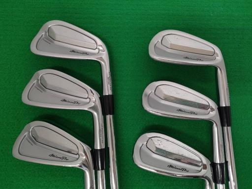 【中古】 ミズノ Mizuno Pro 520 6S アイアン仕掛ける IR 完全無欠特注立て坑 (フレックスX) メンズ 成人男性用 右利き 右用 C序列付ける ゴルフ野球クラブ