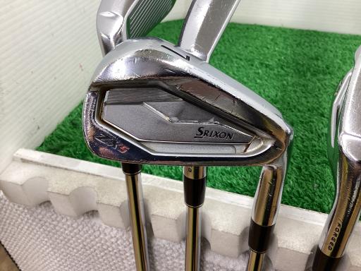 【中古】 ダンロップ SRIXON ZX5 6S アイアン仕掛ける IR NS PRO MODUS3 TOUR105 D.S.T (フレックスS) メンズ 成人男性用 右利き 右用 D価値づける ゴルフ野球クラブ