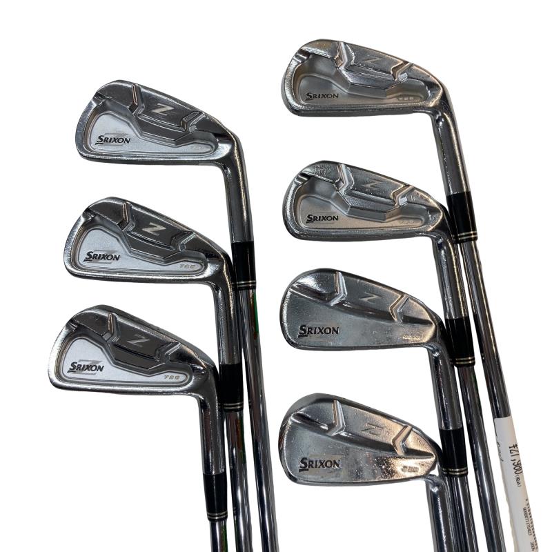【中古】 ダンロップ SRIXON Z725  8S アイアン仕掛ける IR Dynamic Gold D.S.T (フレックスS) メンズ 成人男性用 右利き 右用 D序列付ける ゴルフ野球クラブ