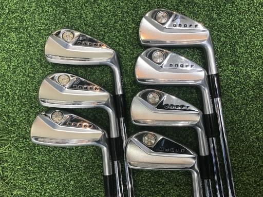 【中古】 ダイワ(グローブライド) ONOFF FORGED(2024) KURO 7S アイアンセット IR 純正特注シャフト (フレックスX) メンズ 男性用 右利き 右用 Cランク ゴルフクラブ|ゴルフパートナー 中古クラブ店