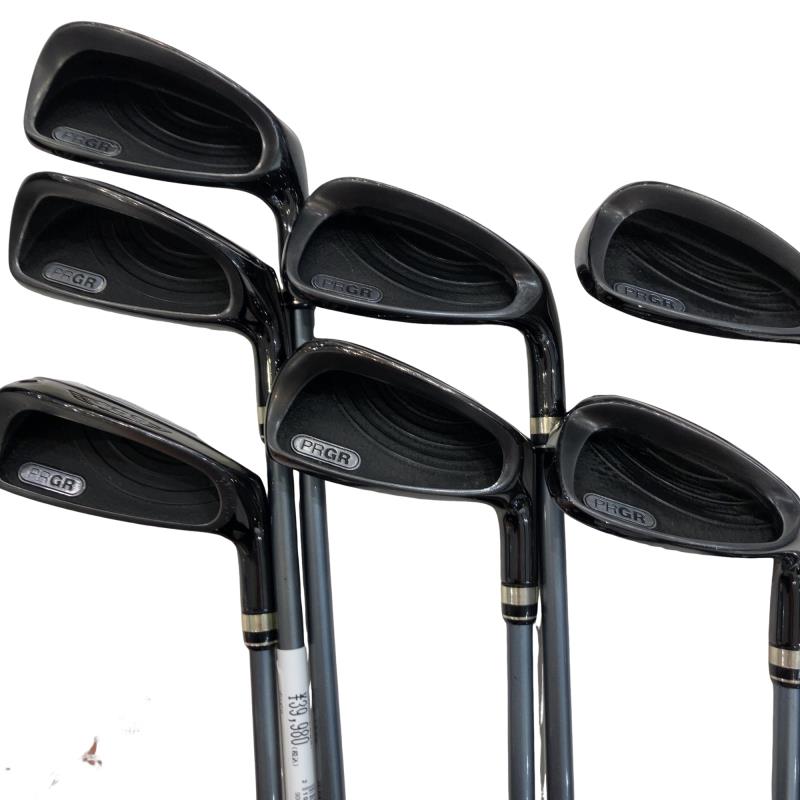 【中古】 労働者階級歯車 egg(2011) 8S アイアン仕掛ける IR egg一風変わった炭素 (フレックスR) メンズ 成人男性用 右利き 右用 C序列付ける ゴルフ野球クラブ