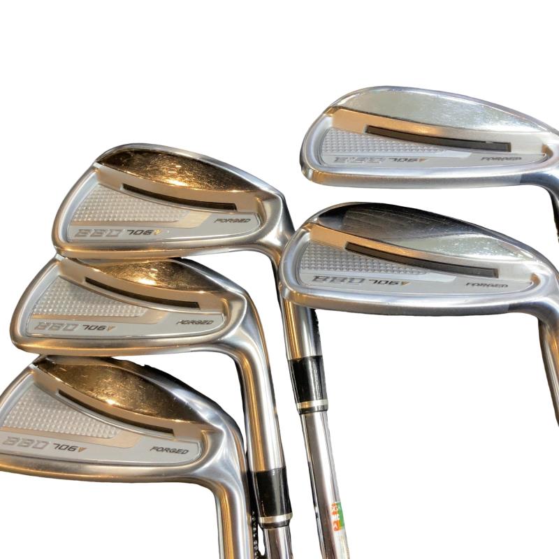 【中古】 ロイヤルコレクション BBD 706V FORGED 5S アイアンセット IR 純正特注シャフト (フレックスS) メンズ 男性用 右利き 右用 Cランク ゴルフクラブ 19,615円