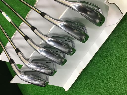 【中古】 ブリヂストン TOUR B X-CB 6S アイアン仕掛ける IR Dynamic Gold (フレックスS) メンズ 成人男性用 右利き 右用 D価値づける ゴルフ野球クラブ