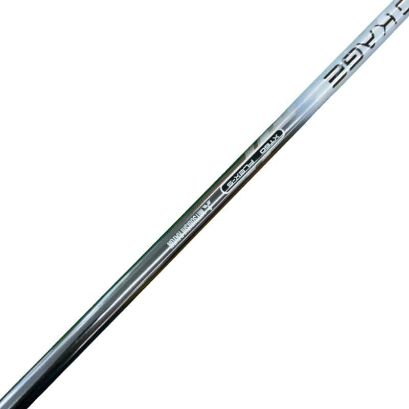 【中古】 キャロウェイスリーブ付き添い人(QUANTUM系) 三菱ケミカル(レイヨン)１番ウッド用 立て坑 KURO KAGE XT60 (フレックスS)B価値づける ゴルフ野球クラブ