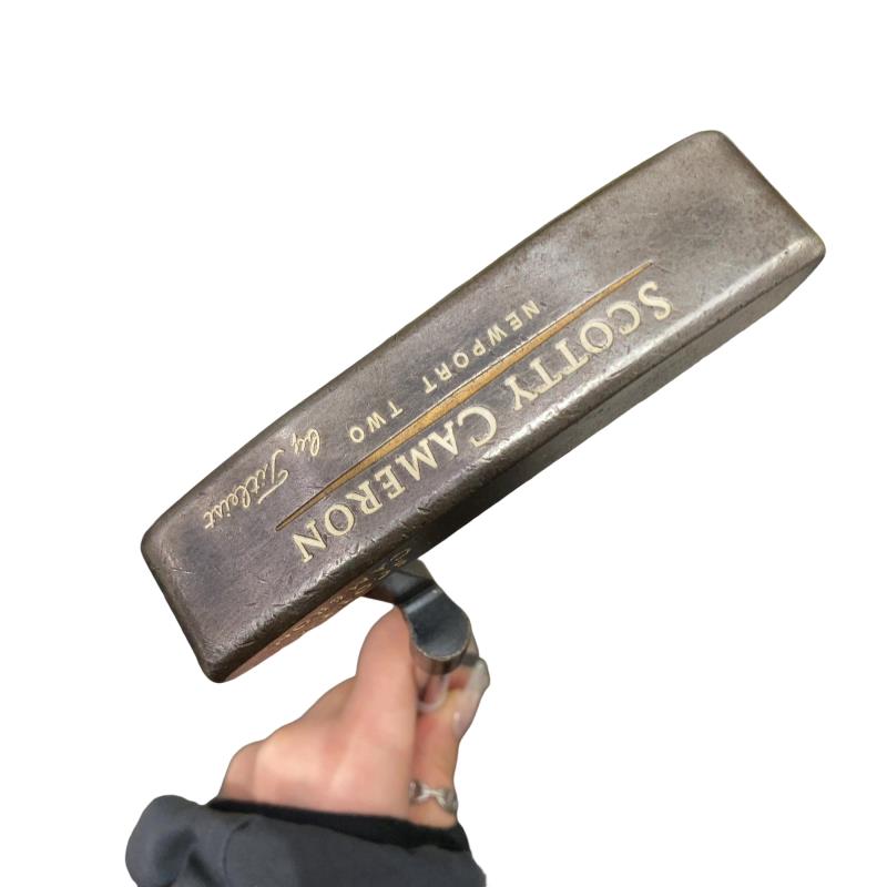 【中古】 タイトリスト SCOTTY CAMERON NEWPORT TWO(オイルカン) パター PT Micro Step (フレックスその他) メンズ 男性用 右利き 右用 Cランク ゴルフクラブ｜ゴルフパートナー 中古クラブ店