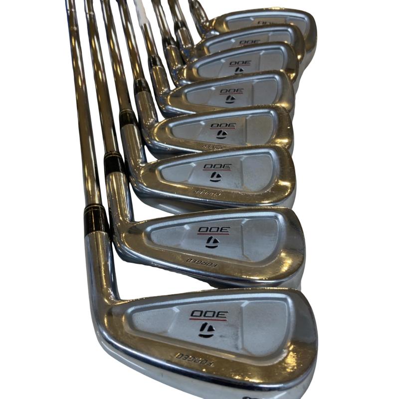 【中古】 テーラーメイド Taylor Made 300 FORGED 8S USA アイアンセット IR Dynamic Gold (フレックスS) メンズ 男性用 右利き 右用 Dランク ゴルフクラブ