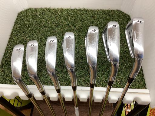 【中古】 ブリヂストン TOUR B X-CB 8S アイアンセット IR 純正特注シャフト (フレックスS) メンズ 男性用 右利き 右用 Cランク ゴルフクラブ