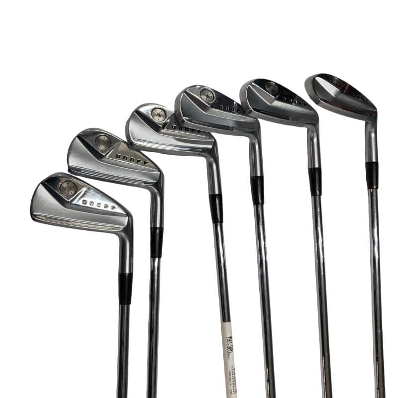 【中古】 ダイワ(グローブライド) ONOFF FORGED(2024) KURO 7S アイアン仕掛ける IR NS PRO MODUS3 TOUR115 (フレックスS) メンズ 成人男性用 右利き 右用 C価値づける ゴルフ野球クラブ