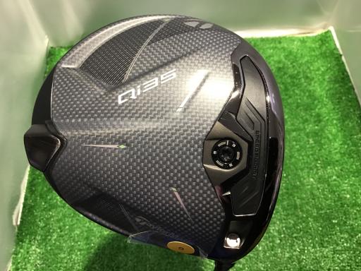 【中古】 テーラーメイド Qi35 10.5° ドライバー DR Diamana BB 63 (フレックスS) メンズ 男性用 右利き 右用 Bランク ゴルフクラブ
