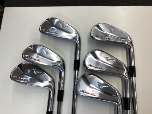 【中古】 ミズノ Mizuno Pro 225 6S アイアンセット IR Dynamic Gold 95 (フレックスS) メンズ 男性用 右利き 右用 Cランク ゴルフクラブ