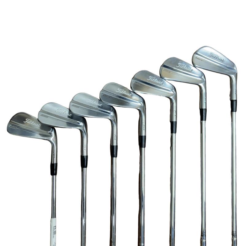 【中古】 タイトリスト Titleist MB 714 8S アイアン仕掛ける IR Dynamic Gold (フレックスS) メンズ 成人男性用 右利き 右用 C価値づける ゴルフ野球クラブ