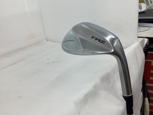 【中古】 フォーティーン FRZ パールサテン 56°/S ウェッジ WG 純正特注シャフト (フレックスその他) メンズ 男性用 右利き 右用 Cランク ゴルフクラブ 11,939円