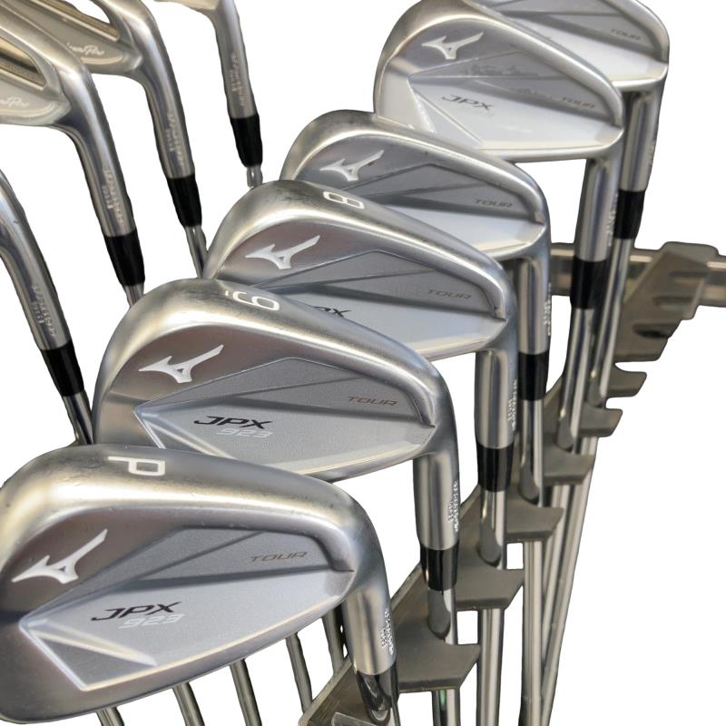 【中古】 ミズノ JPX 923 TOUR 6S アイアン仕掛ける IR Dynamic Gold 120 (フレックスS) メンズ 成人男性用 右利き 右用 C価値づける ゴルフ野球クラブ