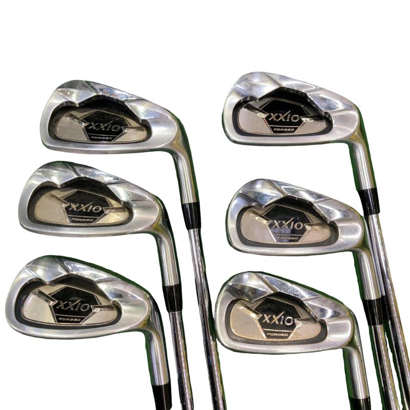 【中古】 ダンロップ XXIO FORGED(2009)  6S アイアン書き割り IR 純然たる特注矢がら (フレックスS) メンズ 成人男性用 右利き 右用 C位置づける ゴルフ野球クラブ