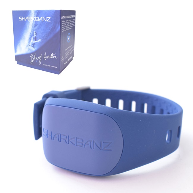 【美品】SHARKBANZ 2 ホワイト　サメ避け　説明書ステッカー付 SHARKBANZ2 シャークバンズ2 鮫 さめ除けバンド サメよけ