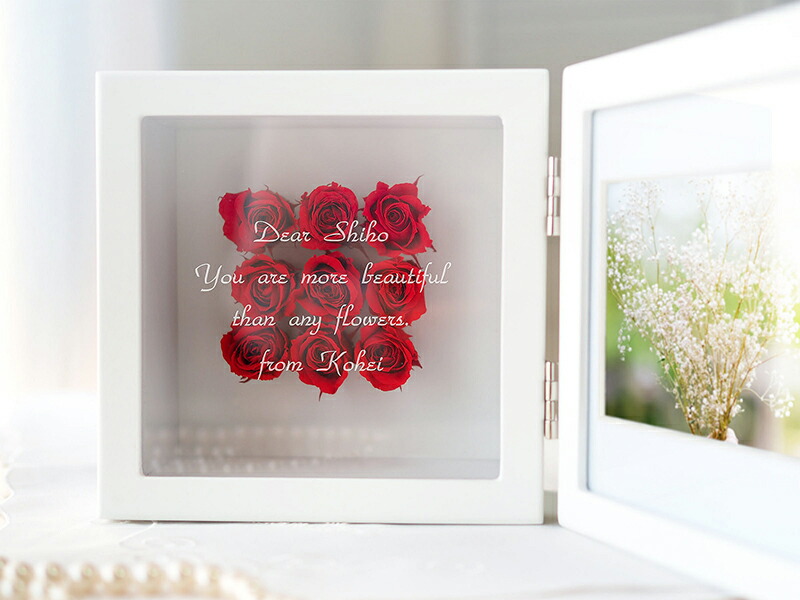 オリジナルギフト 名入れギフト プリザーブドフラワー スクエア フォトフレーム 男性 レッド 還暦祝い 時計 写真立て 最適 母親 贈り物 結婚祝い 友達 オシャレ 結婚式 両親 記念品 写真立て 披露宴 名前入り おしゃれ 誕生日プレゼント 結婚記念日 お花 薔薇 バラ