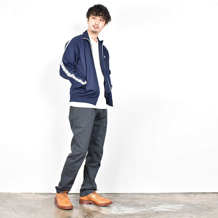 トリッカーズ バートン Tricker S Bourton 5633 メンズ 男性 皮革 シューズ 短靴 靴 グレートブリテンおよび北アイルランド連合王国 カントリーシューズ フェンダーチップ エイコーン アンティーク 赤銅 Cannes Encheres Com