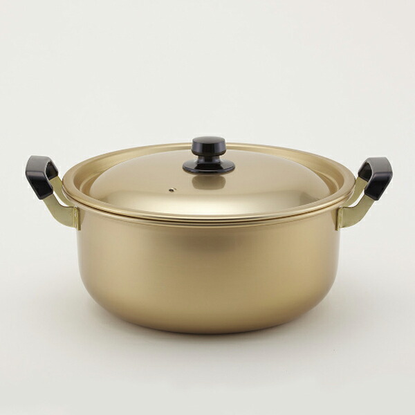 運動場、川遊び、そして難民キャンプへ！ちびっ子との外命のせんたくが増える夏準備すること！