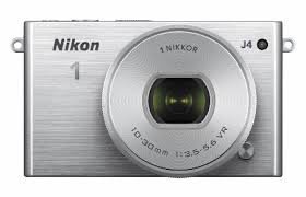 【中古】（非常に良い）Nikon ミラーレス一眼 Nikon1 J4  シルバー J4HPLKSL ボディのみ