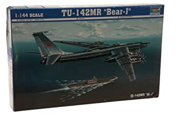【中古】(非常に良い)トランペッター 1/144 ロシア空軍空中通信機 Tu-142MR ベアーJ型 プラモデル
