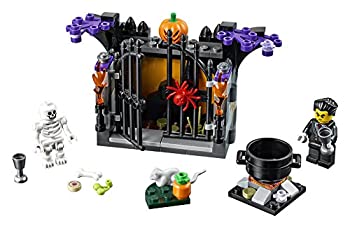【中古】（人並み外れたに好いたらしい）LEGO Seasonal Halloween Haunt レゴ シーズナル 頭光ウィーン・狩猟 2017
