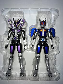 【中古】（非常に良い）S.H.フィギュアーツ 仮面ライダー電王ガンフォーム＆電王ロッドフォーム